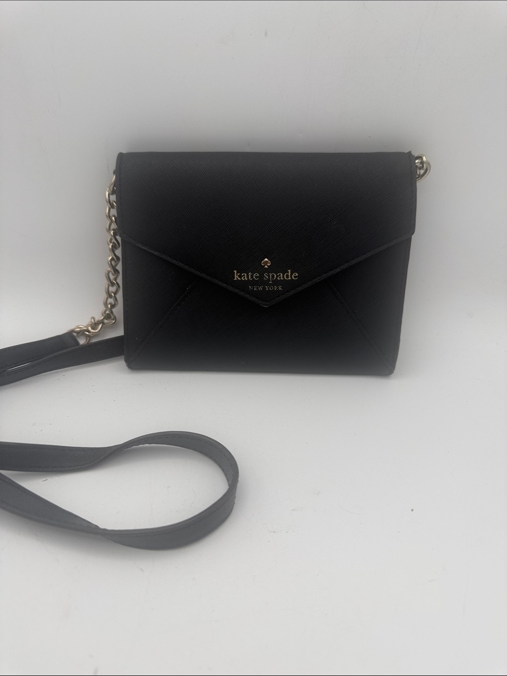 Kate Spade Cedar Street Monday Envelope Crossbody Bag saffiano leather READ